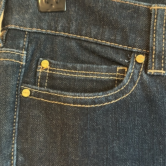 Slim fit straight leg jeans - Picture 5 of 9